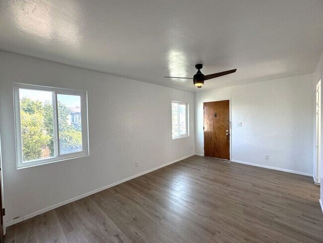Foto del edificio - 3932 3rd Ave