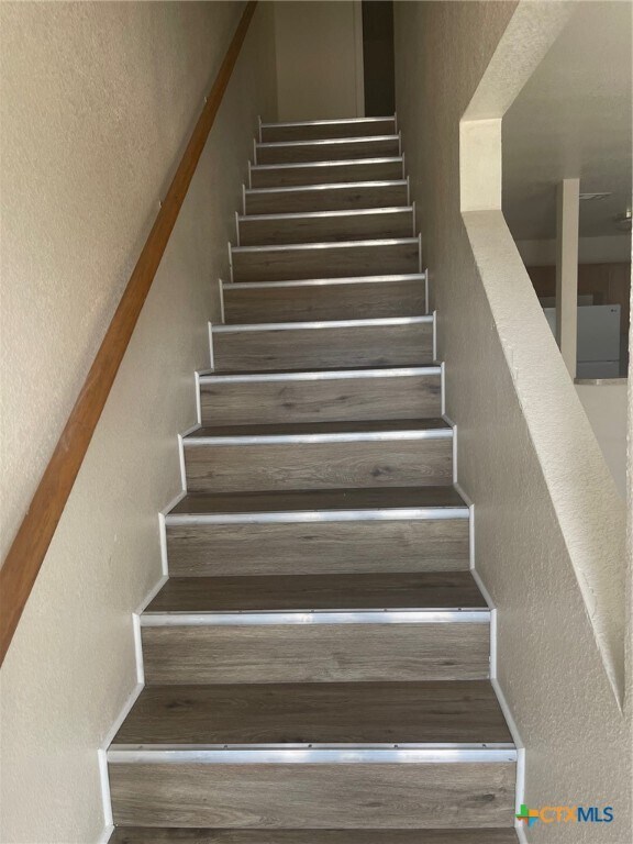 Foto del edificio - 2712 Vernice Loop