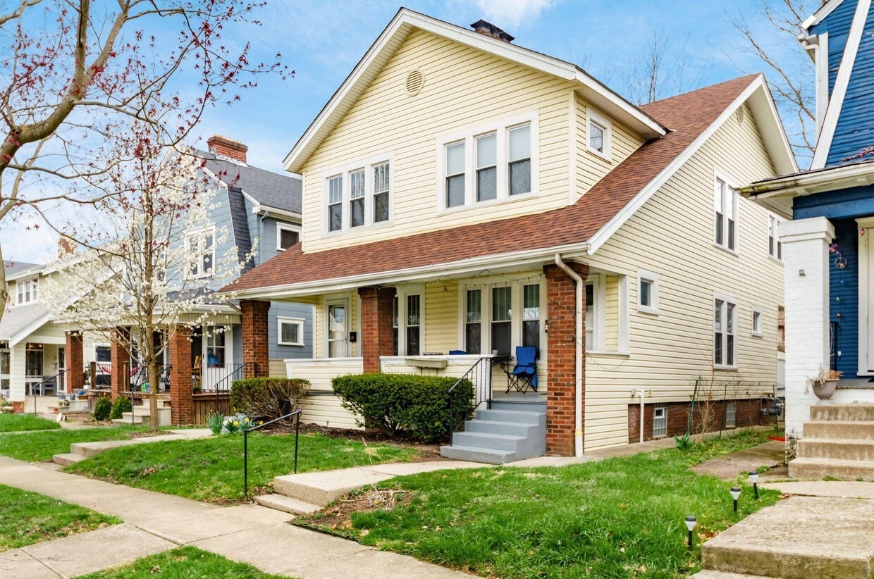 Foto principal - 228 E Kelso Rd