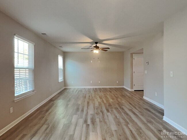 Foto del edificio - 2902 Cherry Point Ln