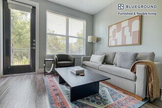 Building Photo - 5005 E Parmer Ln