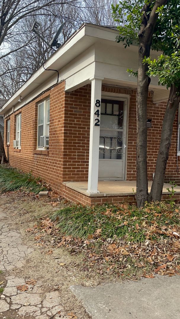 Foto del edificio - Cozy 1 bed 1 Bath Close to OU Campus