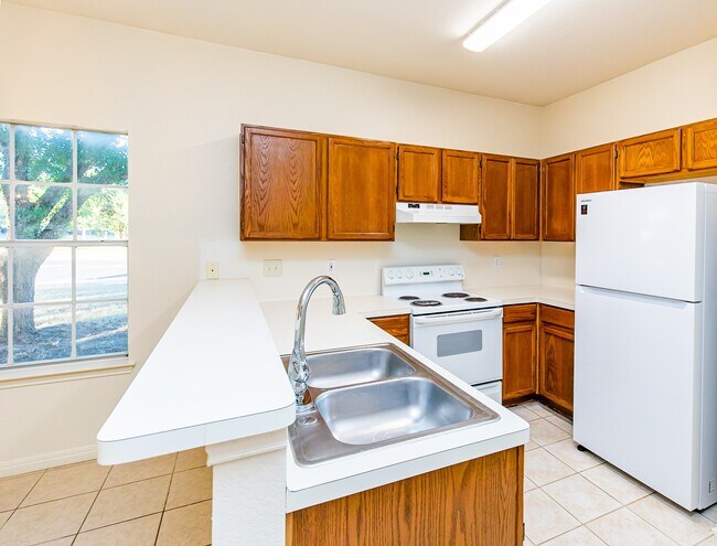 Cocina - 3001 Whisper Oaks Ln
