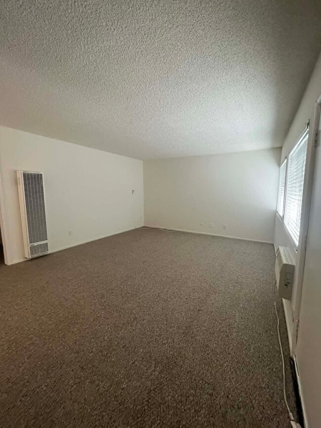 Photo - 522 N Sweetzer Ave Apartment