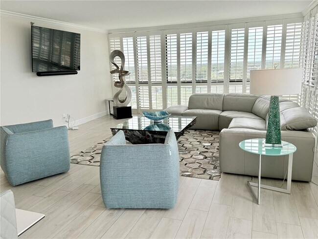 Foto del edificio - 3301 Bayshore Blvd