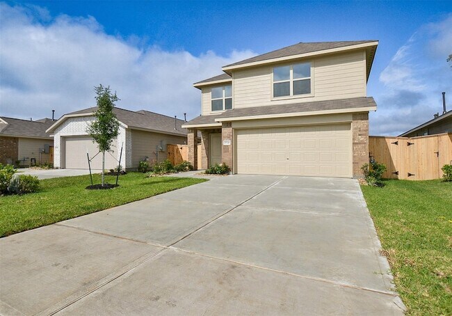 Building Photo - 18546 Cepagatti Dr