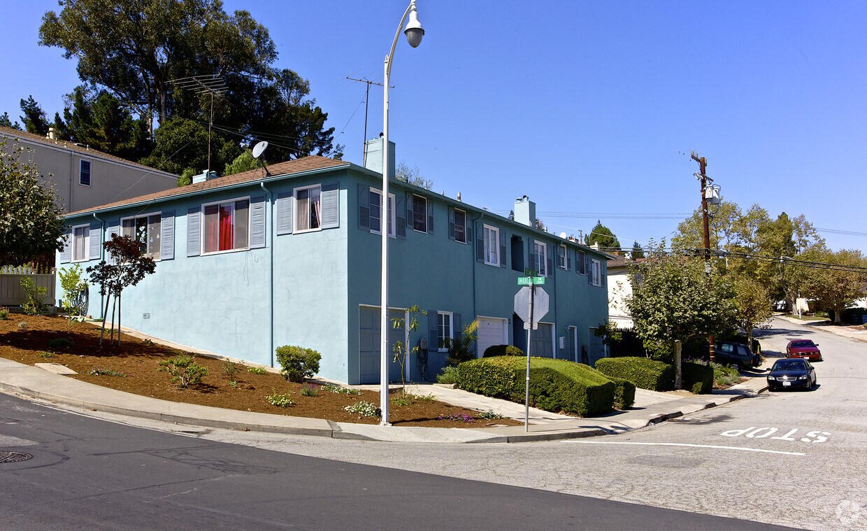 Foto del edificio - 100-108 Elm St