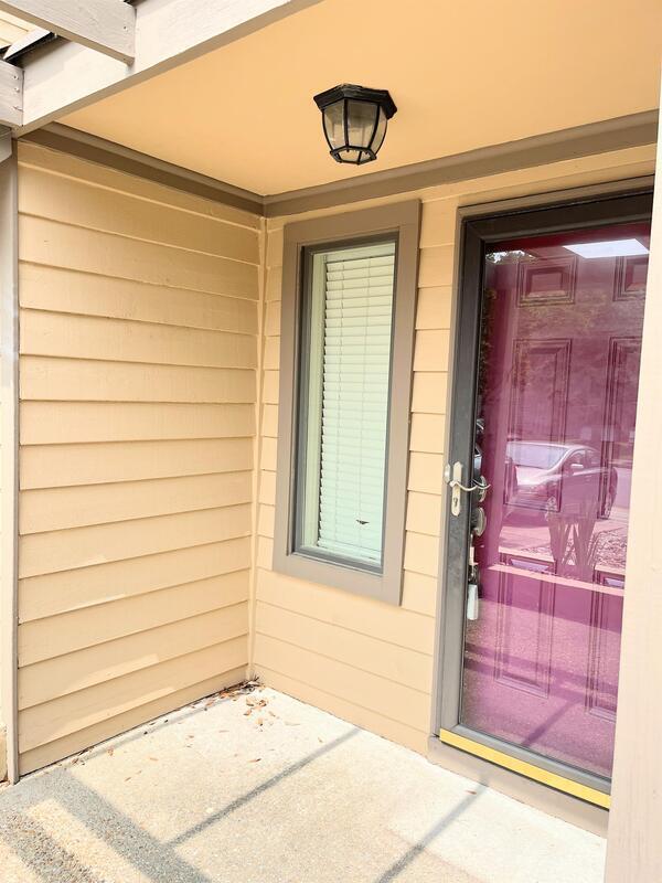 Building Photo - 2311 Purple Martin Ln