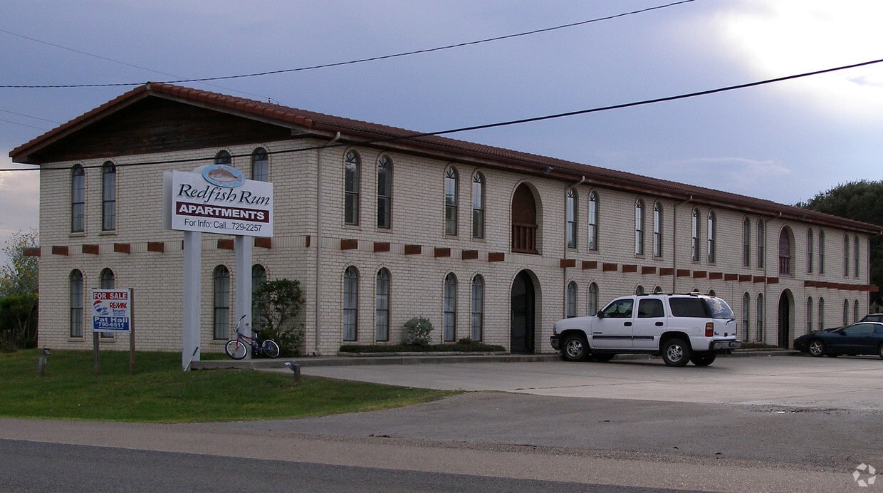 Building Photo - Redfish Run Apartments 8-Plex