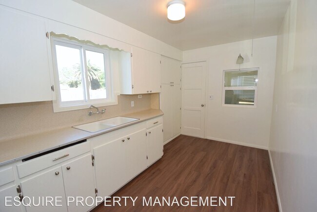 Building Photo - 2 br, 1 bath House - 516 E. HARVARD BLVD