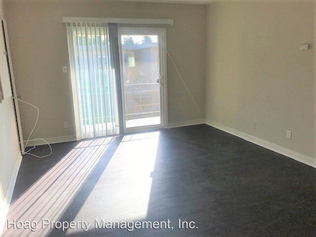 Foto del edificio - 12527 1/2-12066-62 Downey Ave