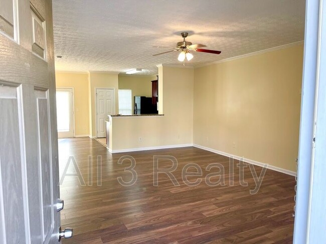 Building Photo - 4132 High Park Ln