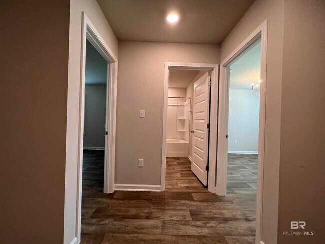 Foto del edificio - 23904 Songbird Dr