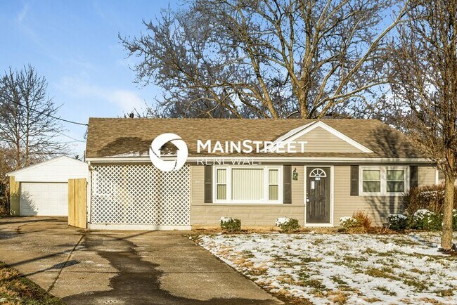 Building Photo - 7111 Nathan Hale Way