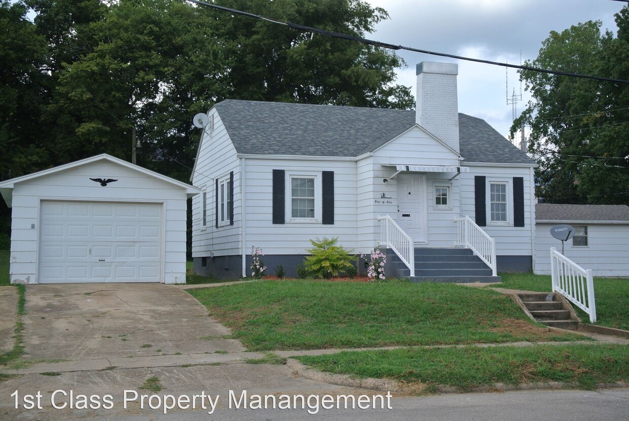 Primary Photo - 2 br, 1 bath House - 505 Lester St