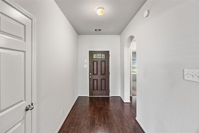 Building Photo - 1123 Pecos Pass Dr
