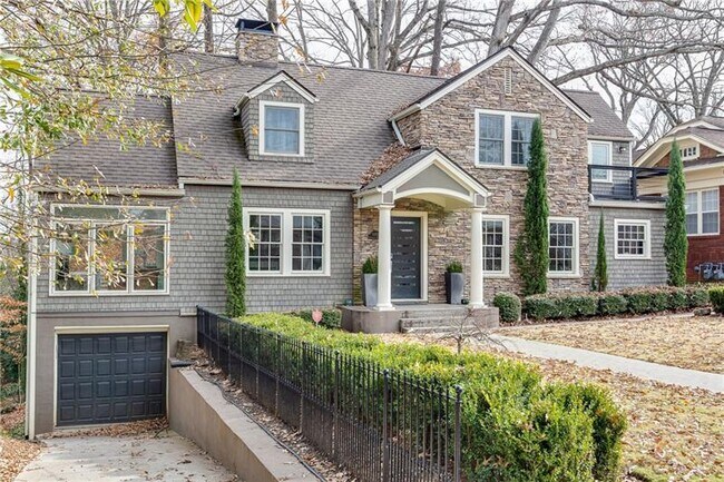 Foto del edificio - 1055 Greencove Ave NE