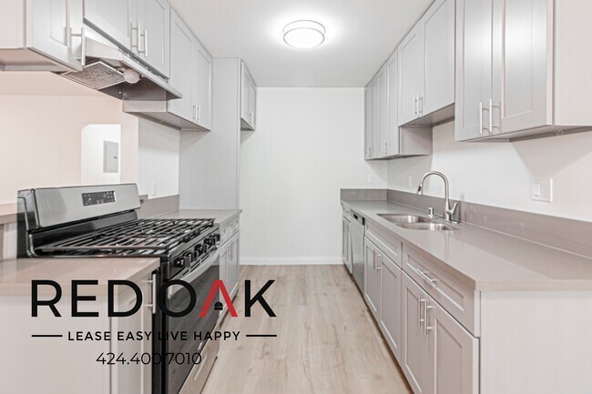 Foto del edificio - 5130 Yarmouth Ave