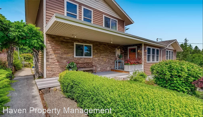 Foto del edificio - 4 br, 2.5 bath House - 28219 45th Ave S