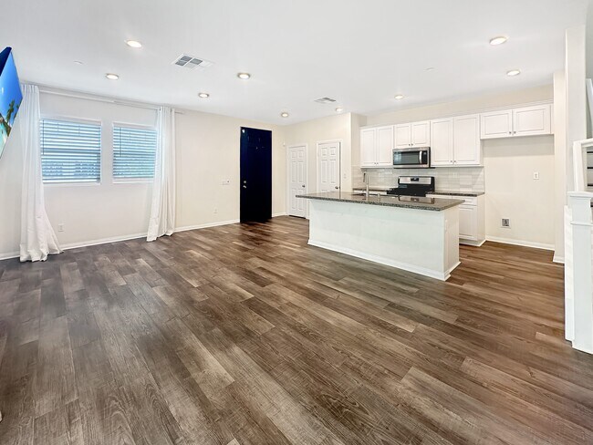 Foto del edificio - 27607 Sawtooth Ln