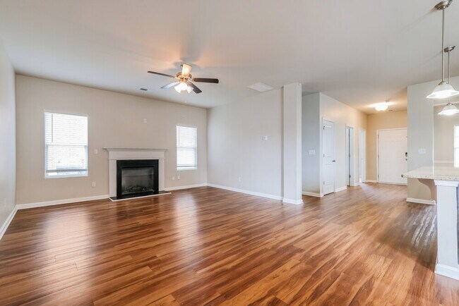 Foto del edificio - 184 Addy Ln