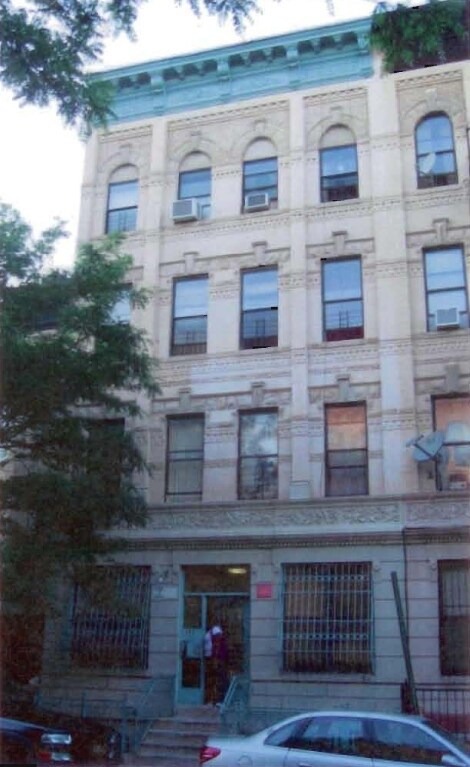 Primary Photo - 683 Jefferson Ave