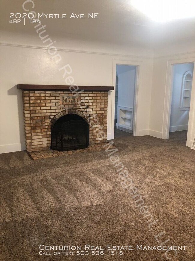 Foto del edificio - 2020 Myrtle Ave NE