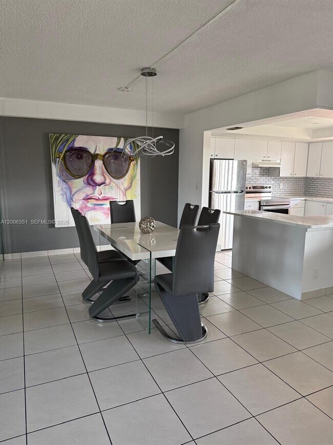 Foto del edificio - 200 NE 12th Ave