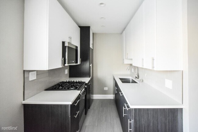 Foto del edificio - 541 W Oakdale Ave
