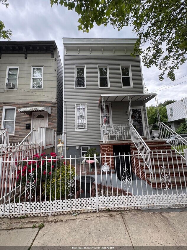 Foto principal - 191 Belvidere Ave