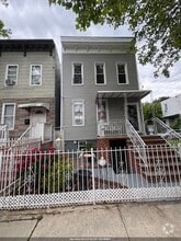 Building Photo - 191 Belvidere Ave
