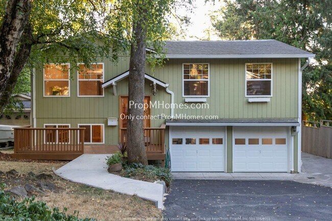 Foto del edificio - Five Bedroom Retreat with Gourmet Kitchen,...