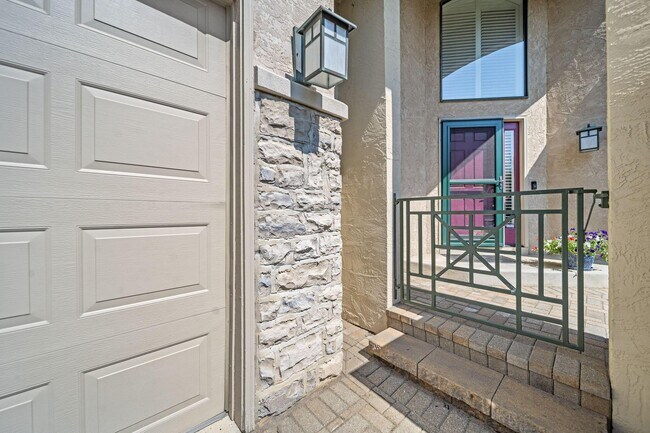 Foto del edificio - 4939 Stonehaven Dr