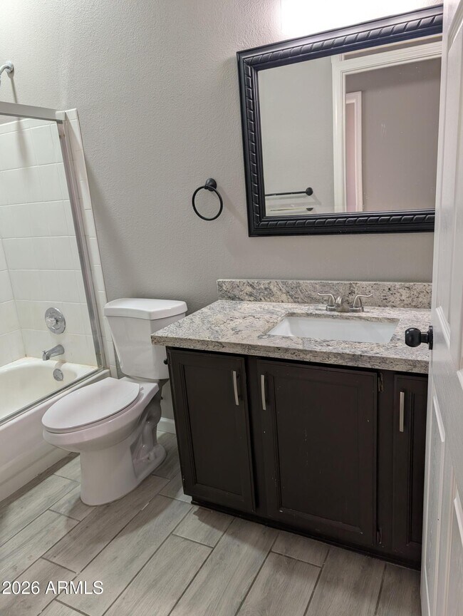 Building Photo - 15801 N 11th Ave