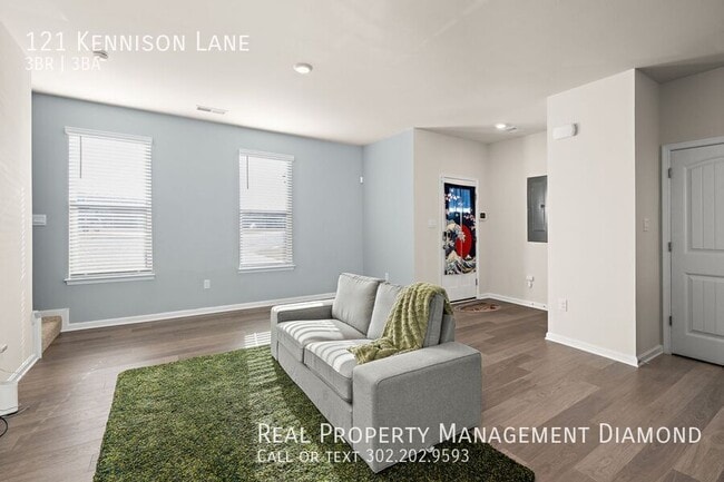 Building Photo - 121 Kennison Ln