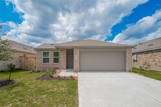 Building Photo - 21459 Montecagnano Ave