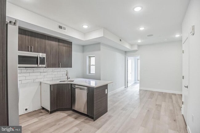 Foto del edificio - 2218 N Marshall St