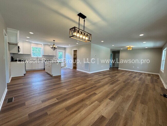Foto del edificio - New Construction - Single Family Home in S...
