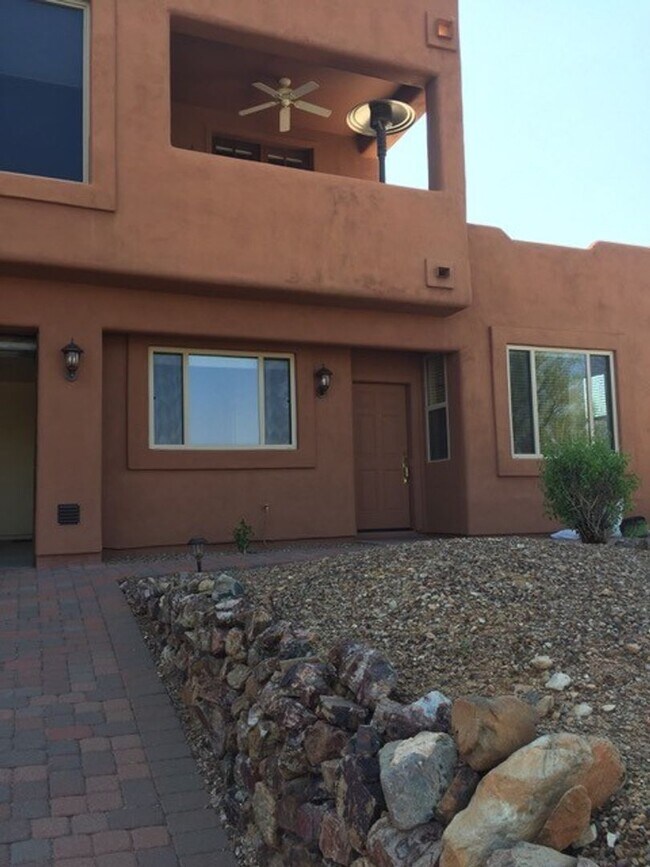Foto del edificio - 12608 Mountainside Dr