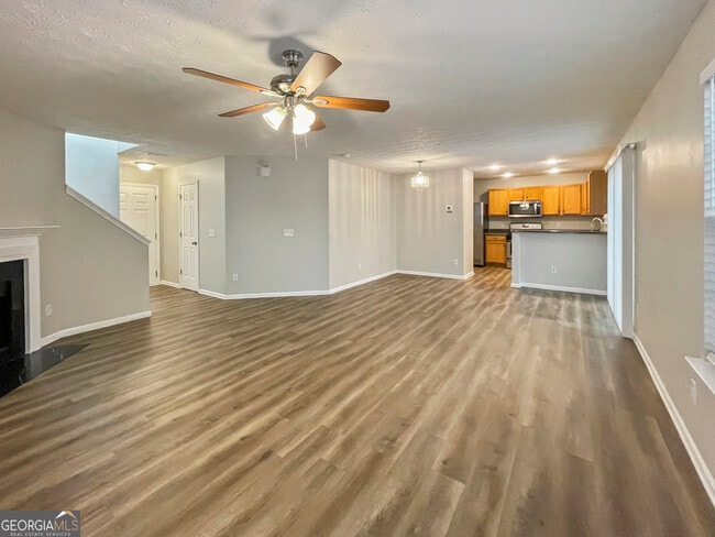 Foto del edificio - 1192 Matt Moore Ct