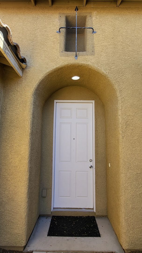 Foto del edificio - MAYFIELD RANCH ESTATES - N. Mayfield Ranch Rd.