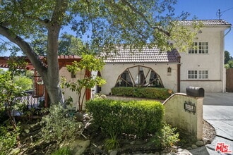 Building Photo - 4322 Ensenada Dr