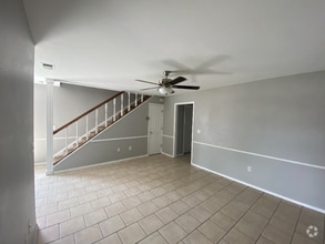 Building Photo - 2905 Mable Dr