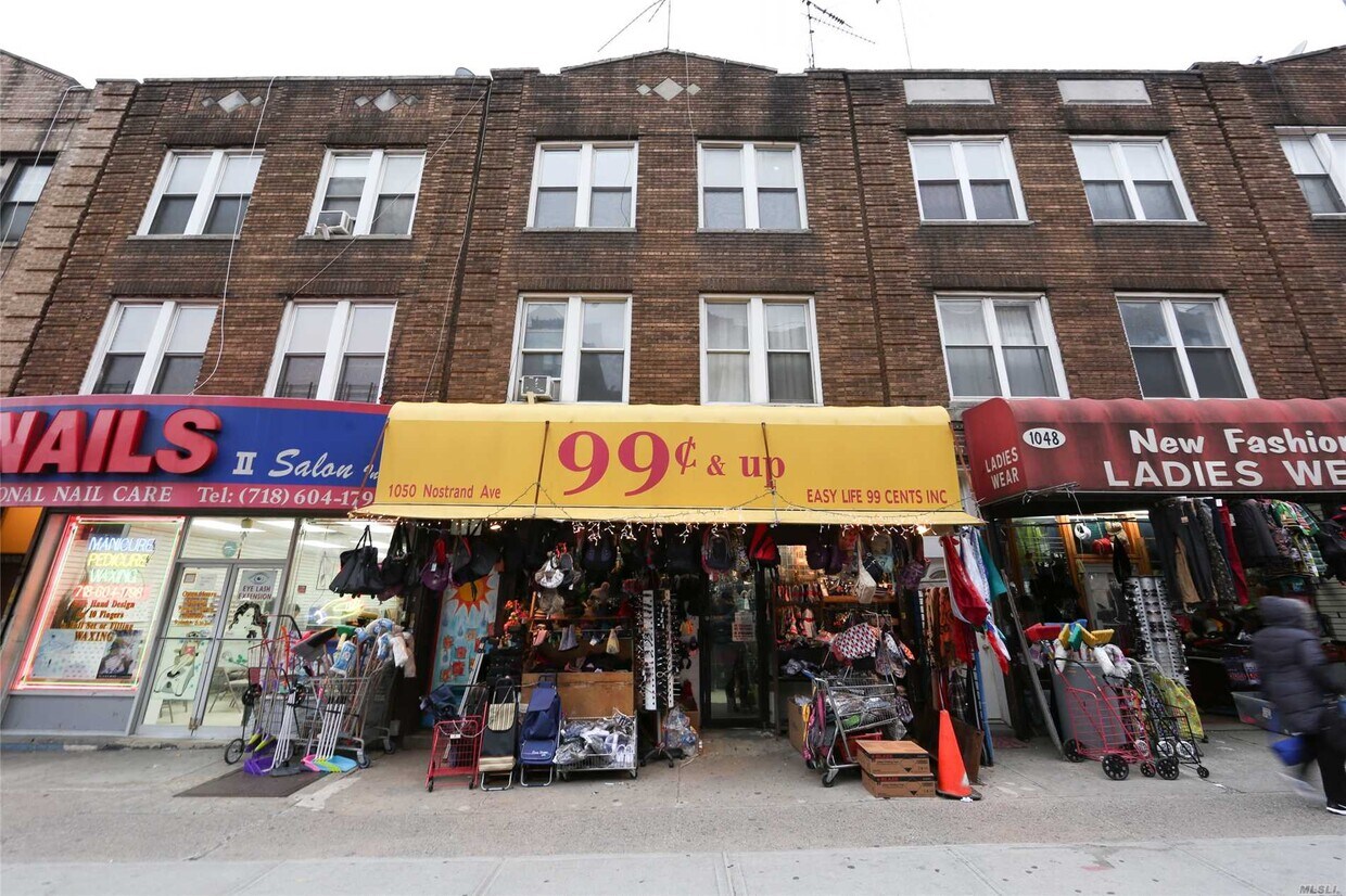 Primary Photo - 1050 Nostrand Ave