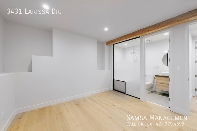 Building Photo - 3431 Larissa Dr