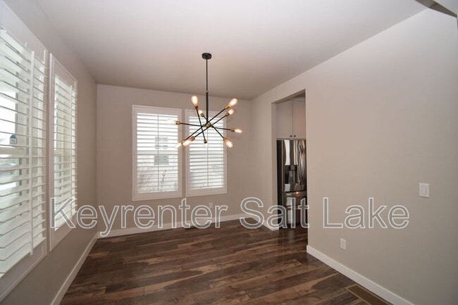 Building Photo - 10433 Liffey Ln