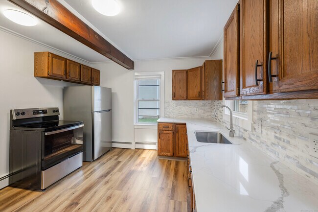 Foto del edificio - 36 Woodbridge St