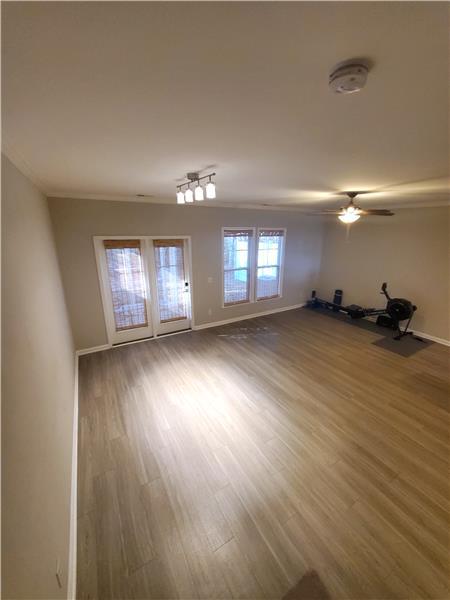 Foto del edificio - 336 Sonoma Dr