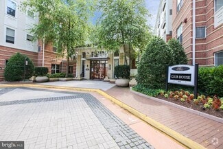 Building Photo - 9486 Virginia Center Blvd