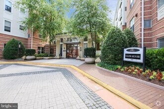 Building Photo - 9486 Virginia Center Blvd